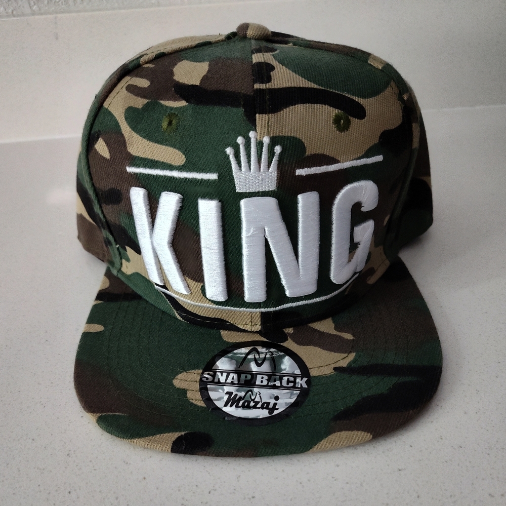 Mazaj Camo "King" snapback trucker cap